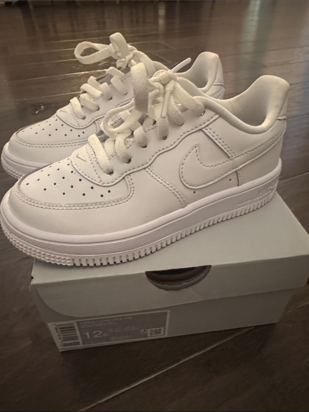 Nike Kids White Low-Top Lace-Up Sneakers